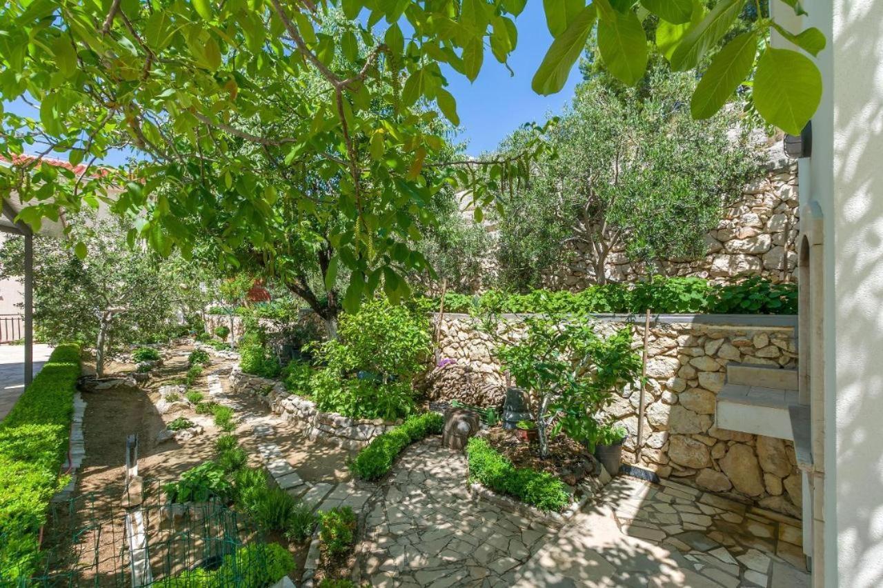 Villa Maria Йесенице Екстериор снимка